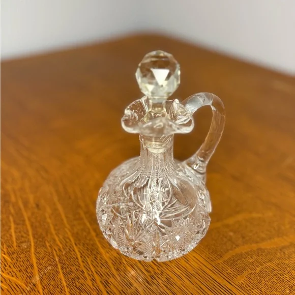Antique Cut Glass Cruet with Handle & Stopper Etched Glass Decor Delicate Chip - Picture 5 of 14